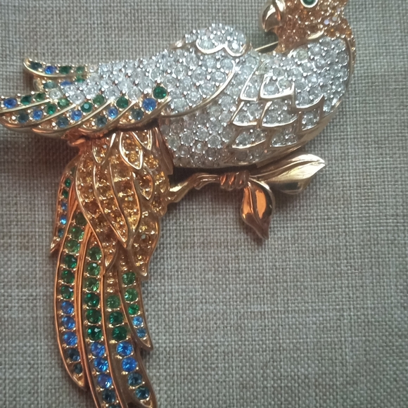 Swarovski Swan VTG Retired Gold Plated Crystal Cockatiel Parrot Brooch/Pin - Picture 3 of 13